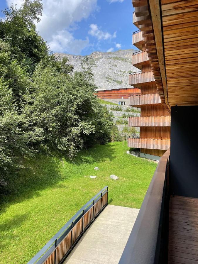 Ferienwohnung 3,5 Zimmer Direkt An Ski- Und Bikepiste Φιλμς Εξωτερικό φωτογραφία