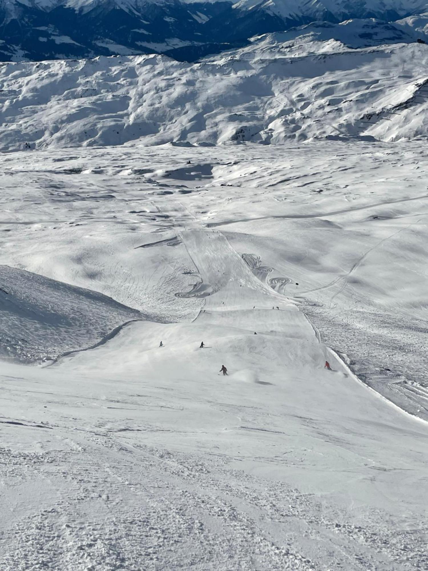 Ferienwohnung 3,5 Zimmer Direkt An Ski- Und Bikepiste Φιλμς Εξωτερικό φωτογραφία